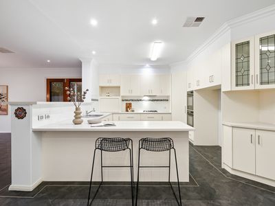 49 Stuart Road, South Plympton