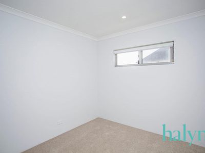 10 / 29 Mathoura Street, Midland