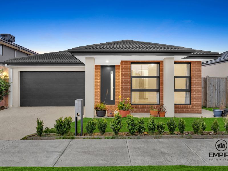 11 Makalu Circuit, Clyde North