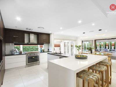 2 Montadale Avenue, Elizabeth Hills