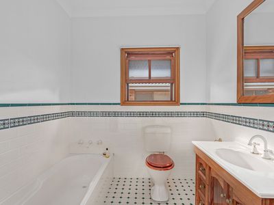 6 Tahiti Avenue, Forster