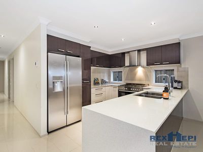 19 Sallys Run, Hampton Park