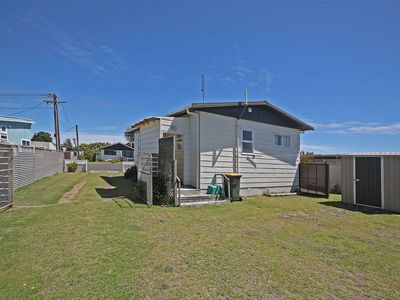 8 Hart Street, Foxton Beach