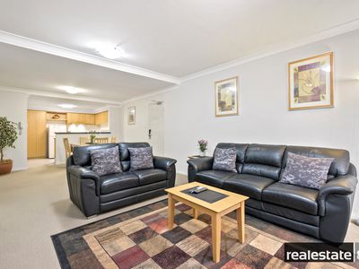 2 / 128 Mounts Bay Road, Perth