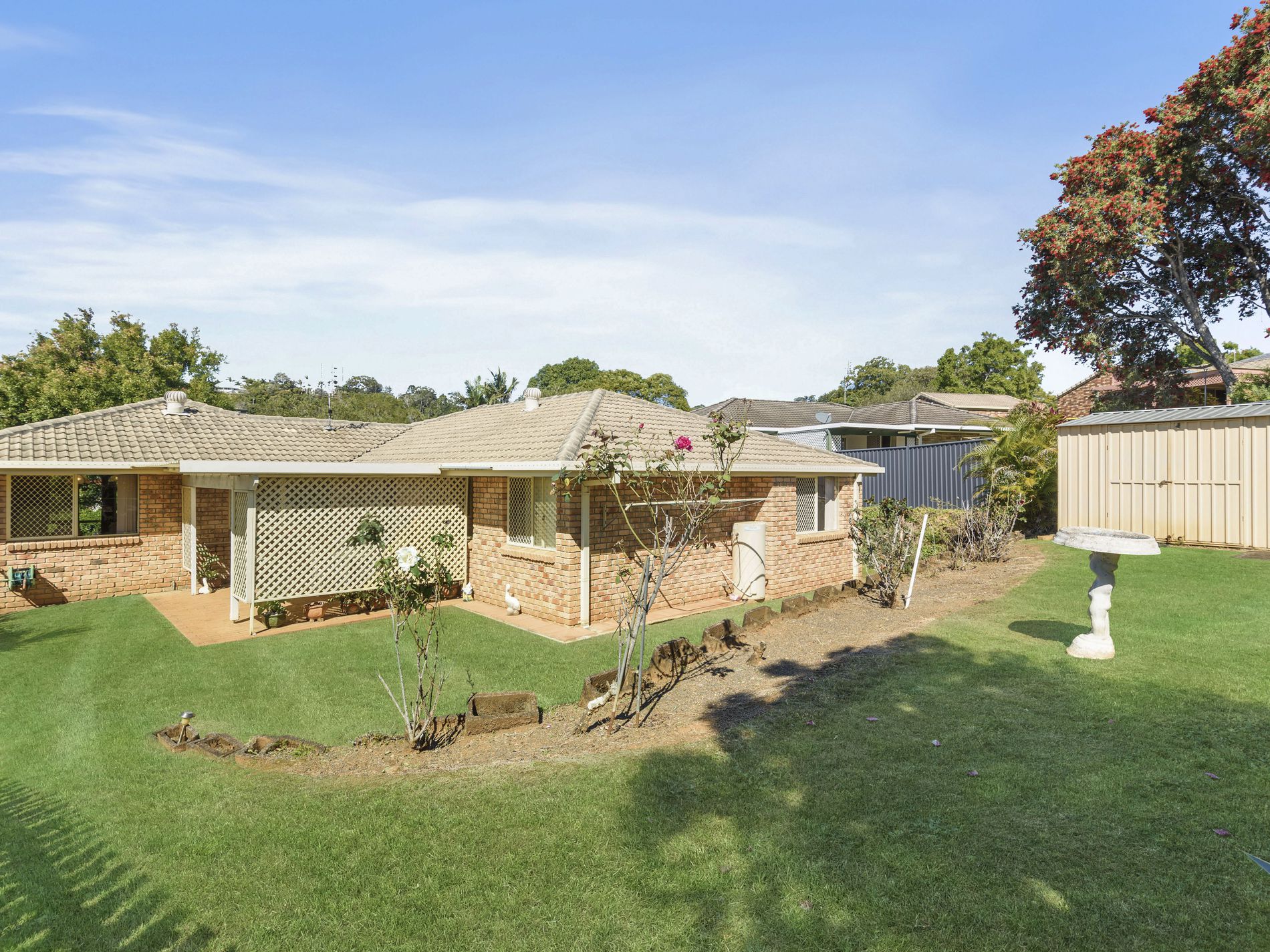 16 Glen Ayr Drive, Banora Point