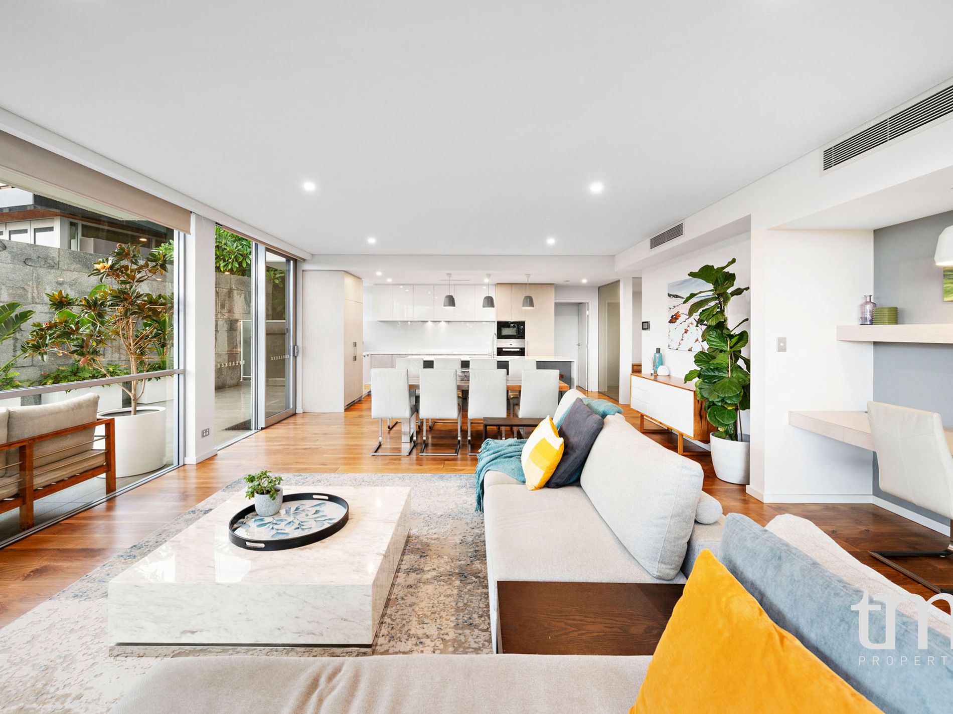 35 / 2 Milyarm Rise, Swanbourne