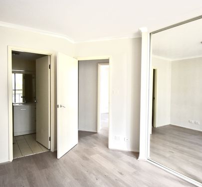 806 / 3 Keats Avenue, Rockdale