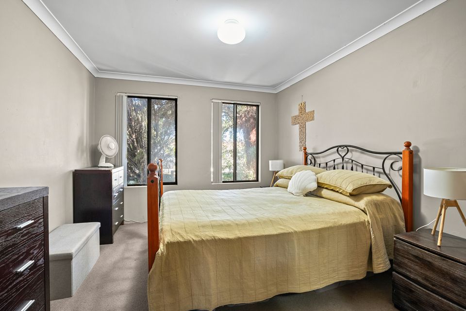 6 Ocean Place, Waikiki