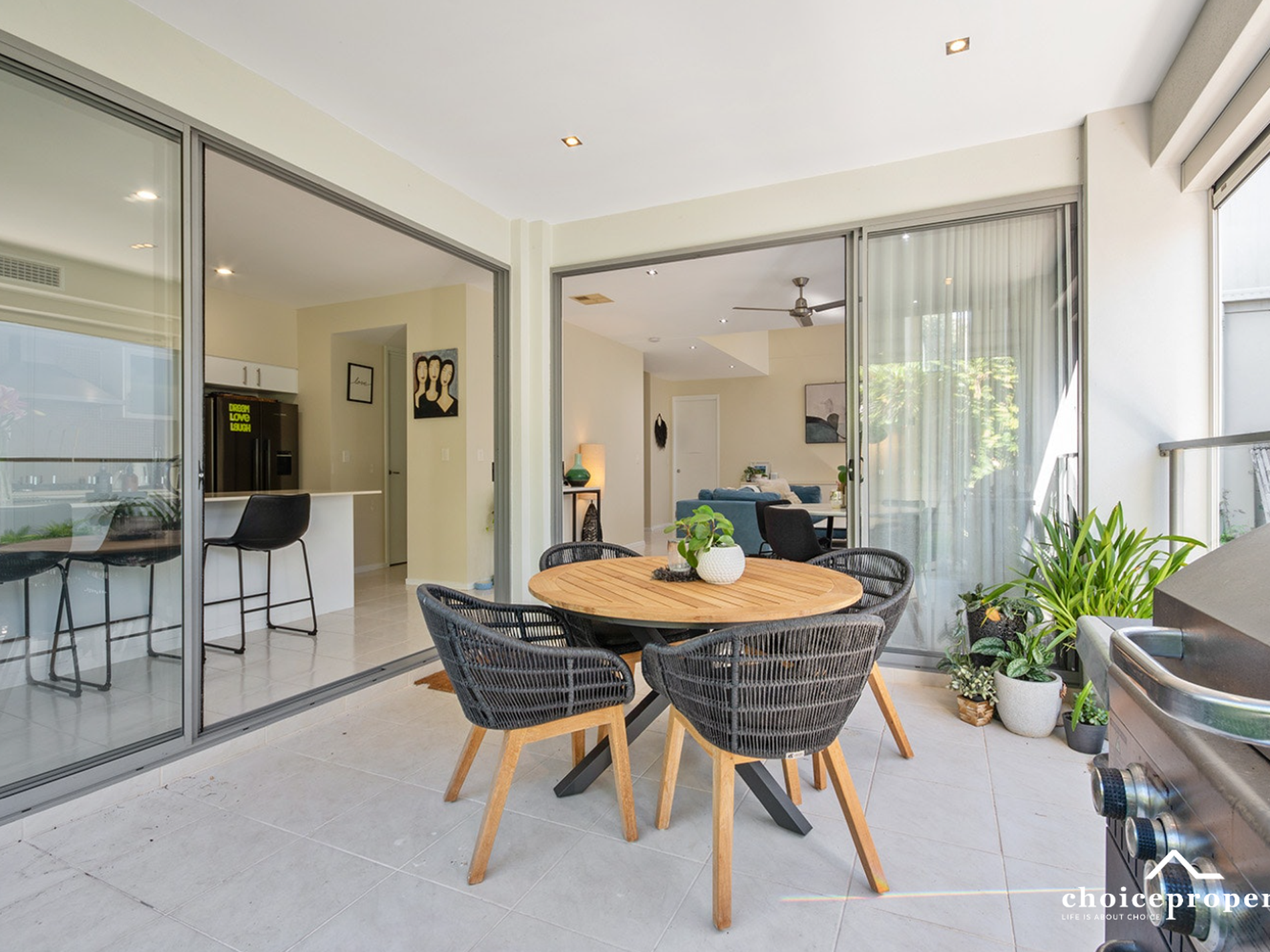8 / 66 The Avenue, Peregian Springs