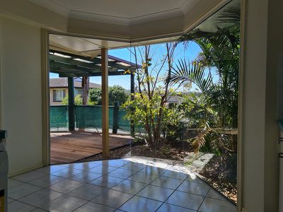 15 / 70 Delfin Drive, Macgregor