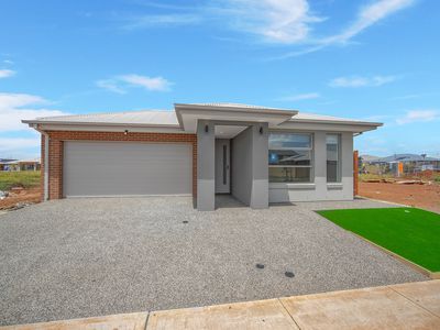 6 Tuscalee Tce, Thornhill Park