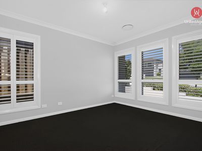 41 Tarrawarra Avenue, Gledswood Hills