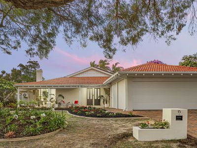 15 Kirwan Way, Winthrop