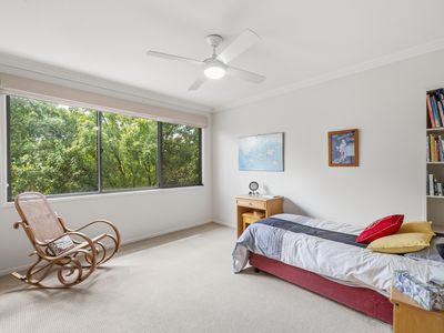 16 Bella Vista Drive, Lake Wyangan