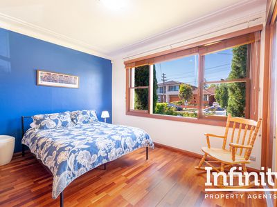 9 McGrath Avenue, Five Dock