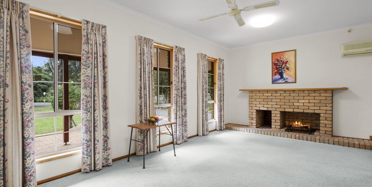 31 Shiffner Street, Violet Town