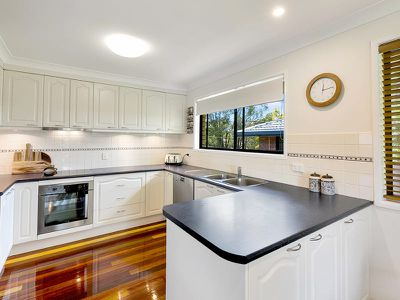 59 Pandeen Road, Rochedale South