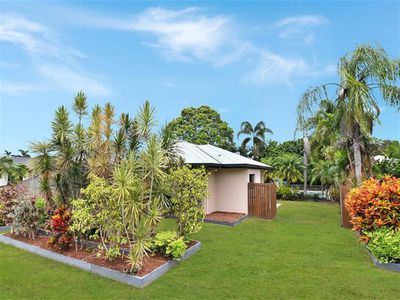 12 Chystanthus Street, Trinity Park