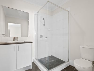 1 / 10 Brassey Street, Ascot
