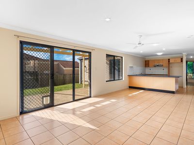 69 Billinghurst Crescent, Upper Coomera