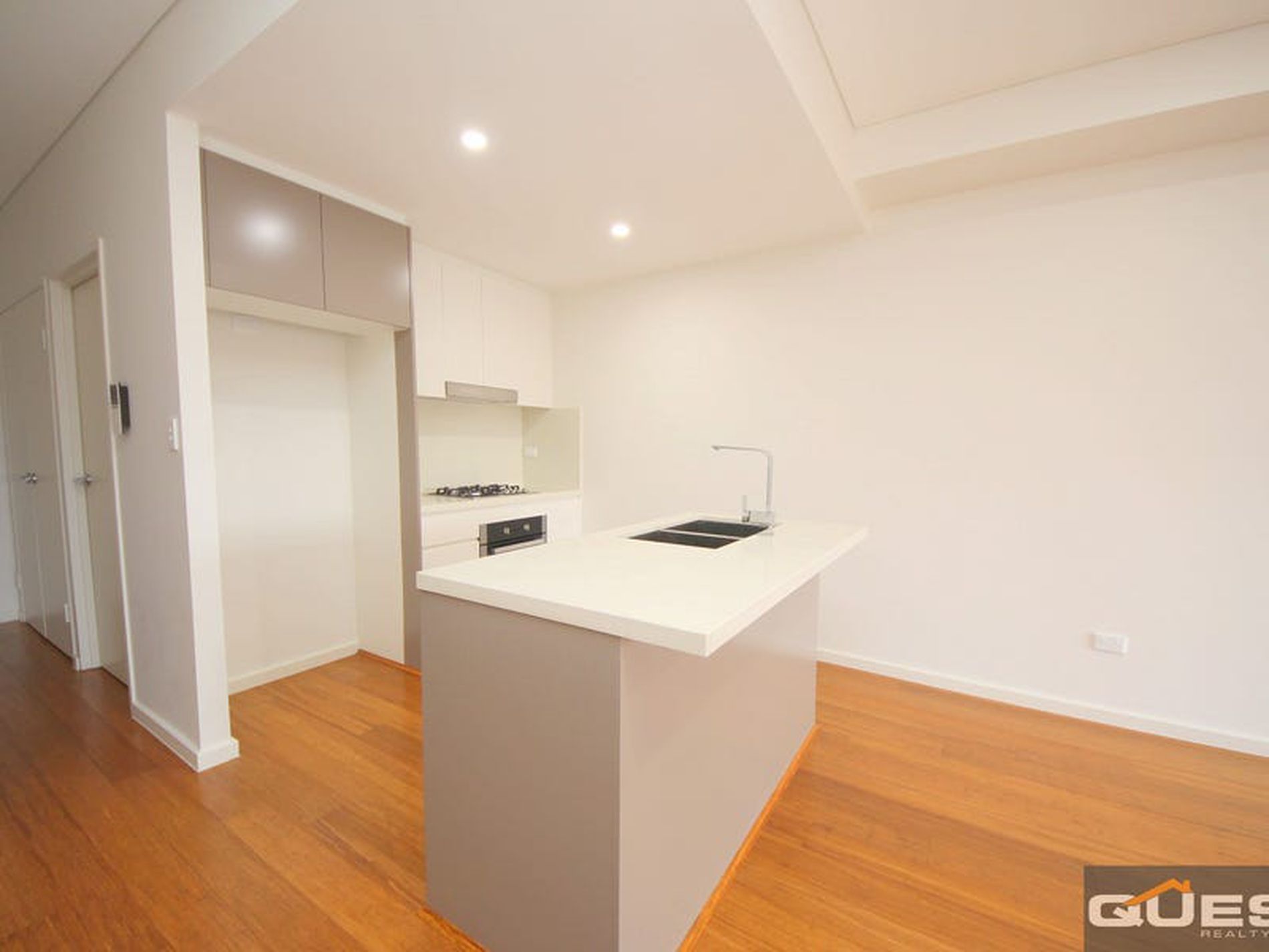 114 / 203 Birdwood Road, Georges Hall