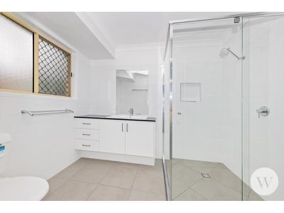 2 / 7 Bellini road, Burpengary