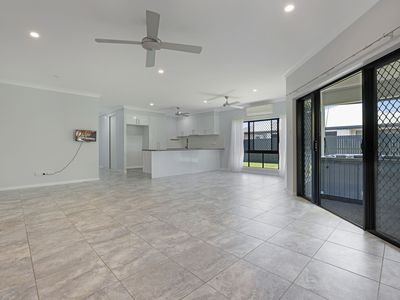 8 Wegert Close, Gordonvale