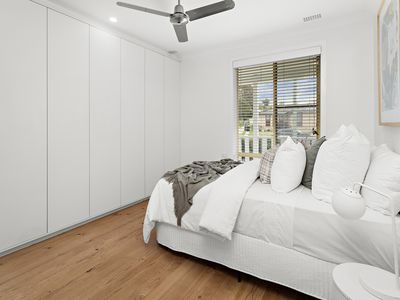15 Goondah Avenue, Koonawarra