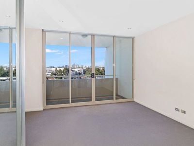 102 / 109 O'Riordan Street, Mascot