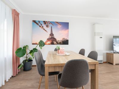 2 TEMPLETON PLACE, West Wodonga
