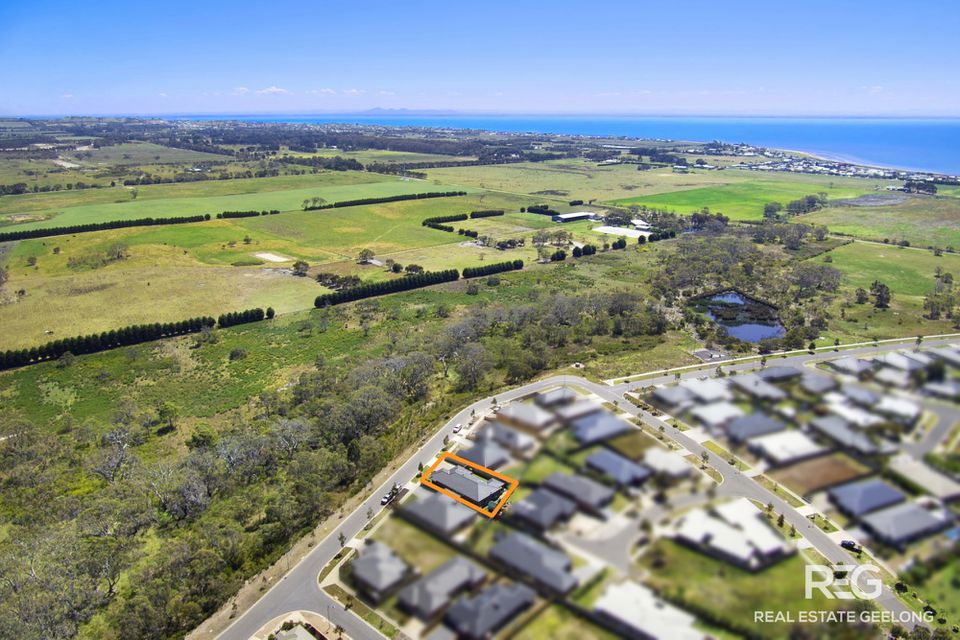 11 Annmaree Drive, Indented Head