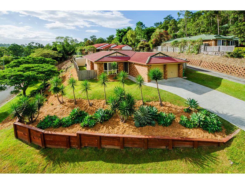 2 Pinecrest Ct, Oxenford