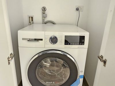 4410 / 648 Lonsdale Street, Melbourne