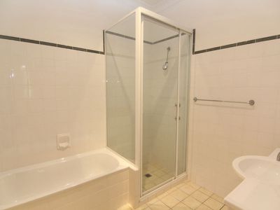14 / 2 Breese Parade, Forster