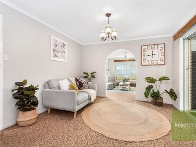 5 Salisbury Crescent, Kirwan