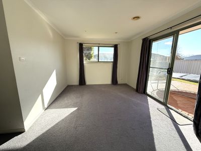 2 Gundaline Court South, Griffith