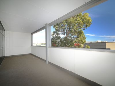 9 / 13 HOBSONS GATE, Currambine