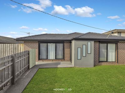 14 Willora Crescent, Cranbourne West