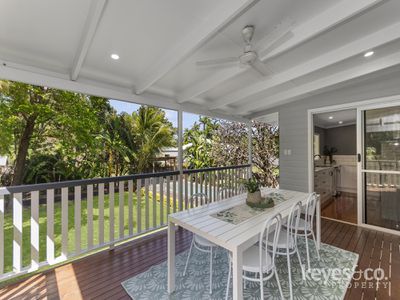 28 Townsend Street, Mysterton