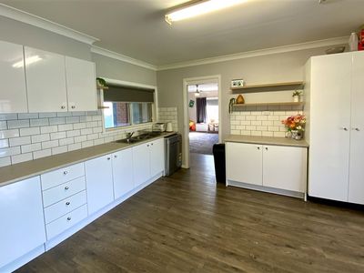 2 Clematis Street, Forbes