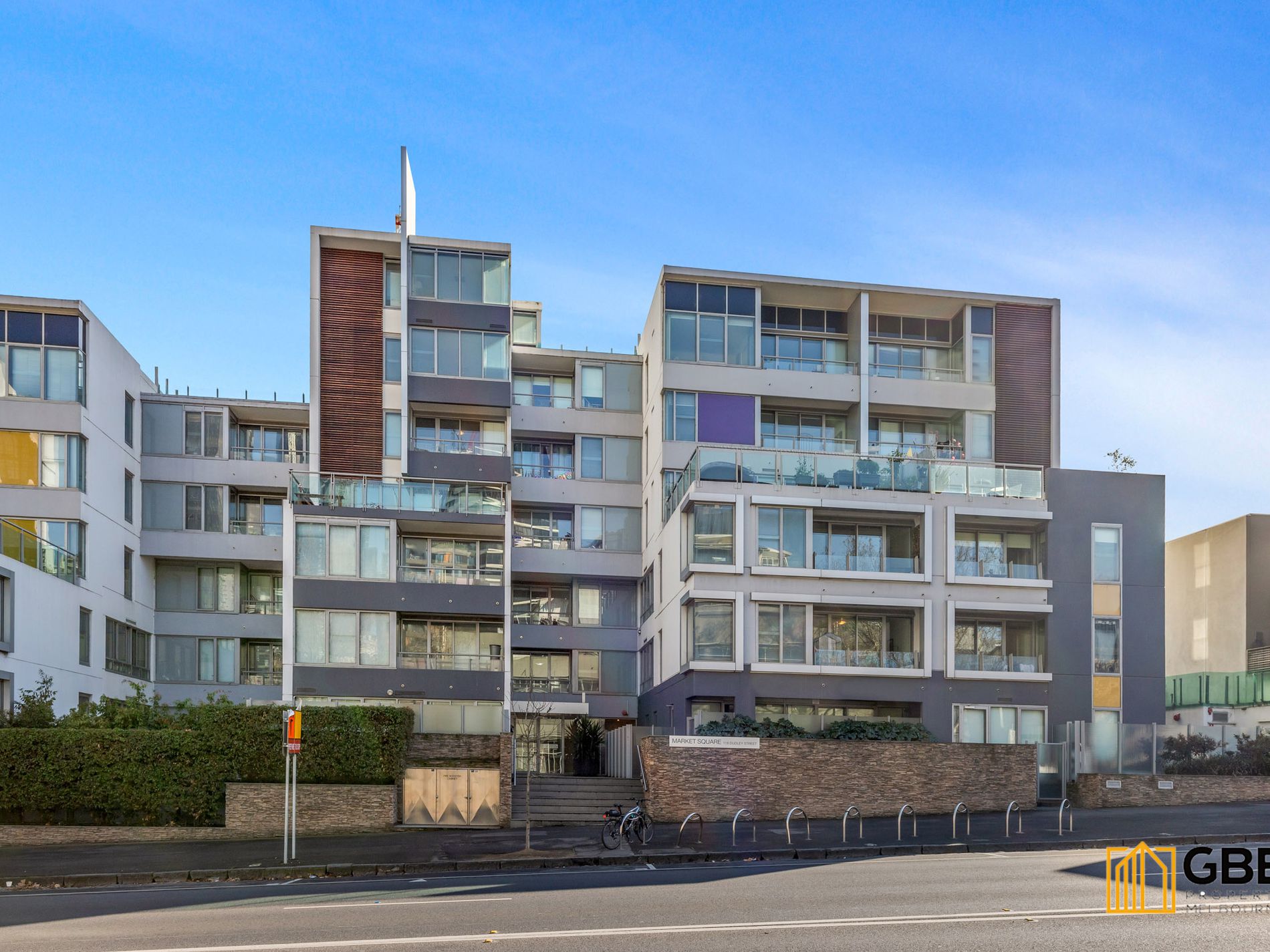 219 / 118 Dudley Street, West Melbourne