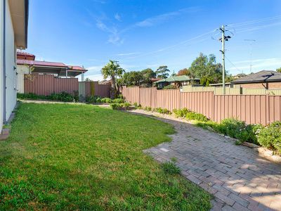18 Rowley Avenue, Mount Warrigal