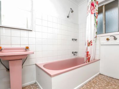 6 / 41 Cypress Avenue, Brooklyn