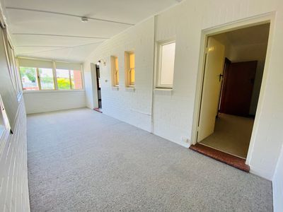 1 / 1 George Street, Dubbo
