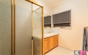 1 Thomson Road, Beaconsfield Upper