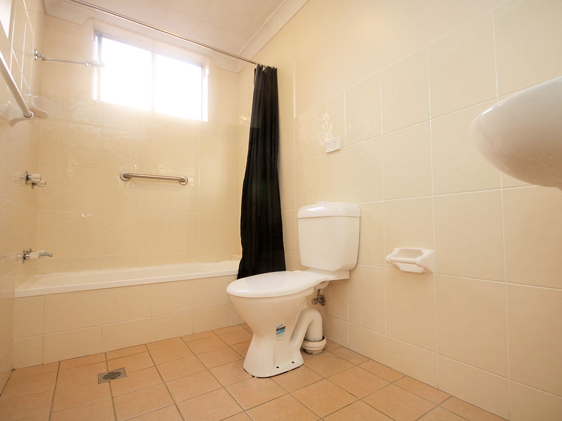 1 / 59 Colin Street, Lakemba