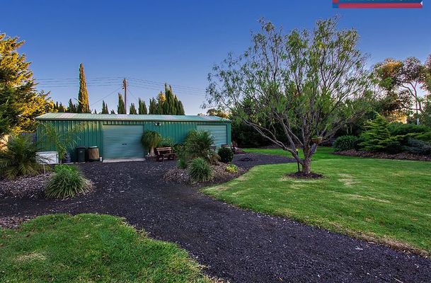 39 Cahill Street, Bulla