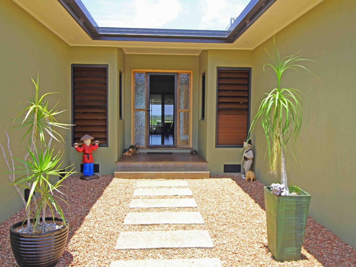 12 JULIE CLOSE, Peeramon