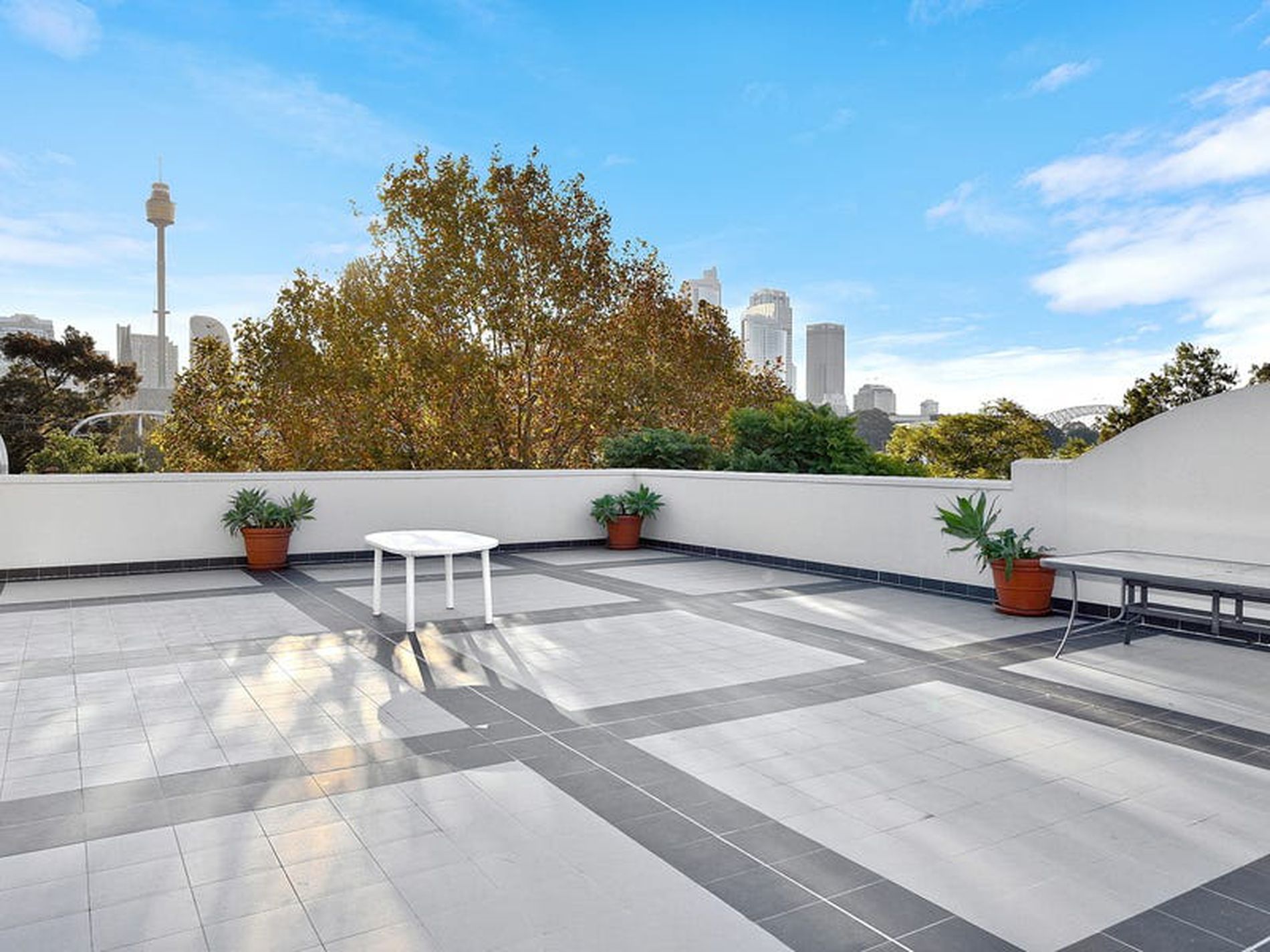 5 / 173-175 Cathedral Street, Woolloomooloo