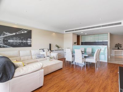 901 / 108 Terrace Road, East Perth